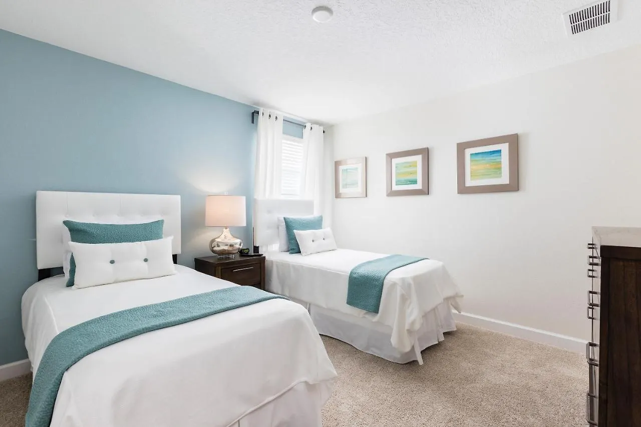Champions Gate 7, 8 & 9 Bedrooms By Florida Star Vacations Davenport