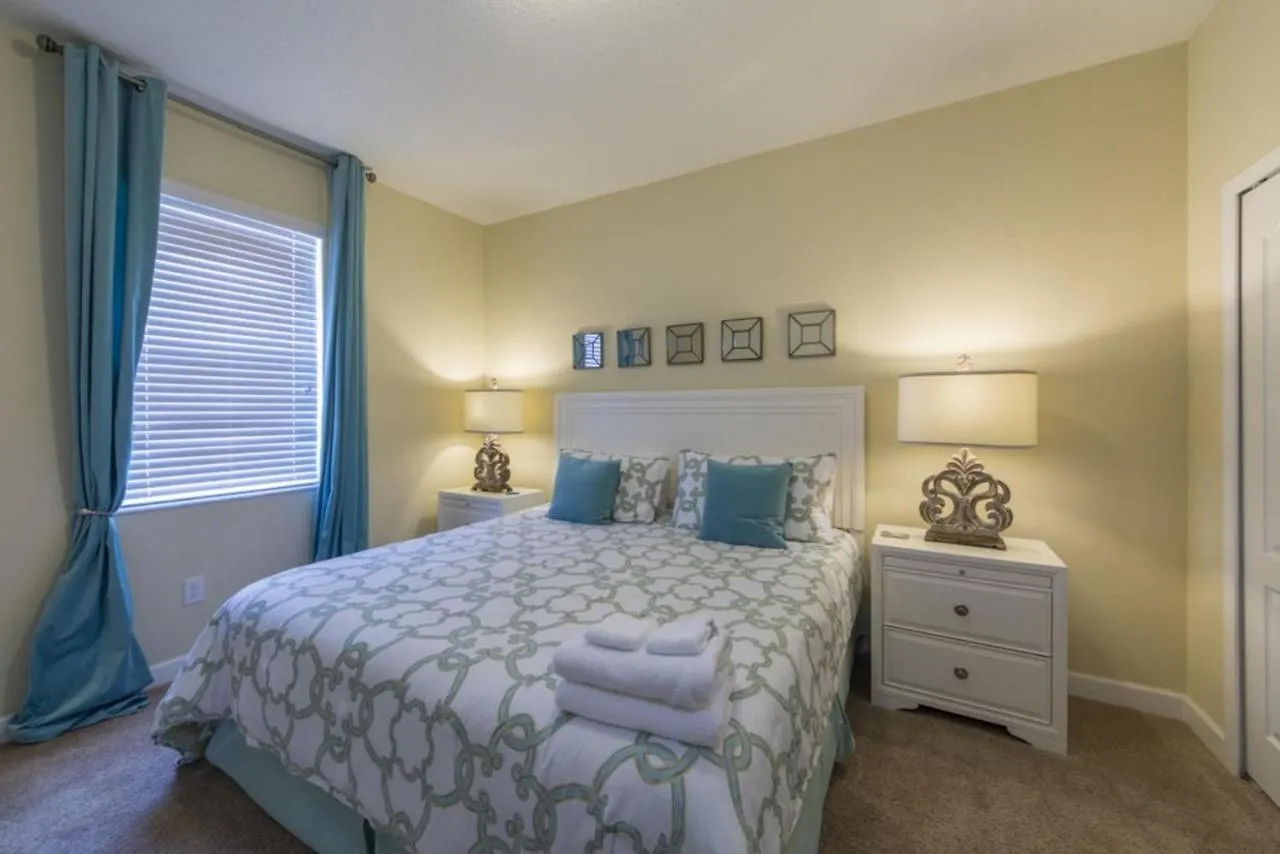 Champions Gate 7, 8 & 9 Bedrooms By Florida Star Vacations Davenport
